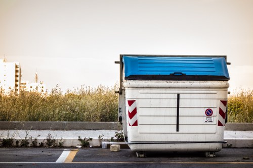 Benefits of hiring office clearance services in Yeading